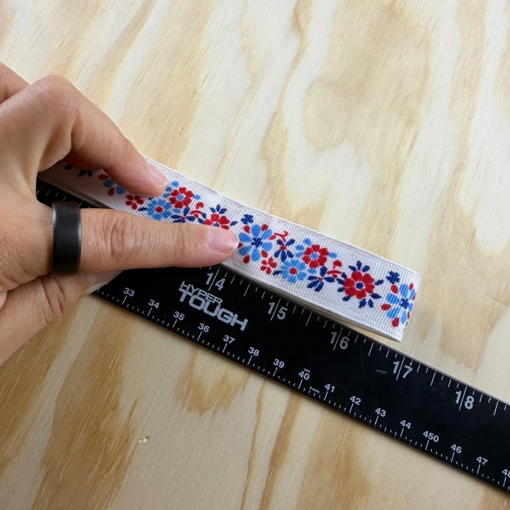 Vintage Floral‎ Golf Ball Elastic Cinch Belt White Red Blue Adjustable 16-32